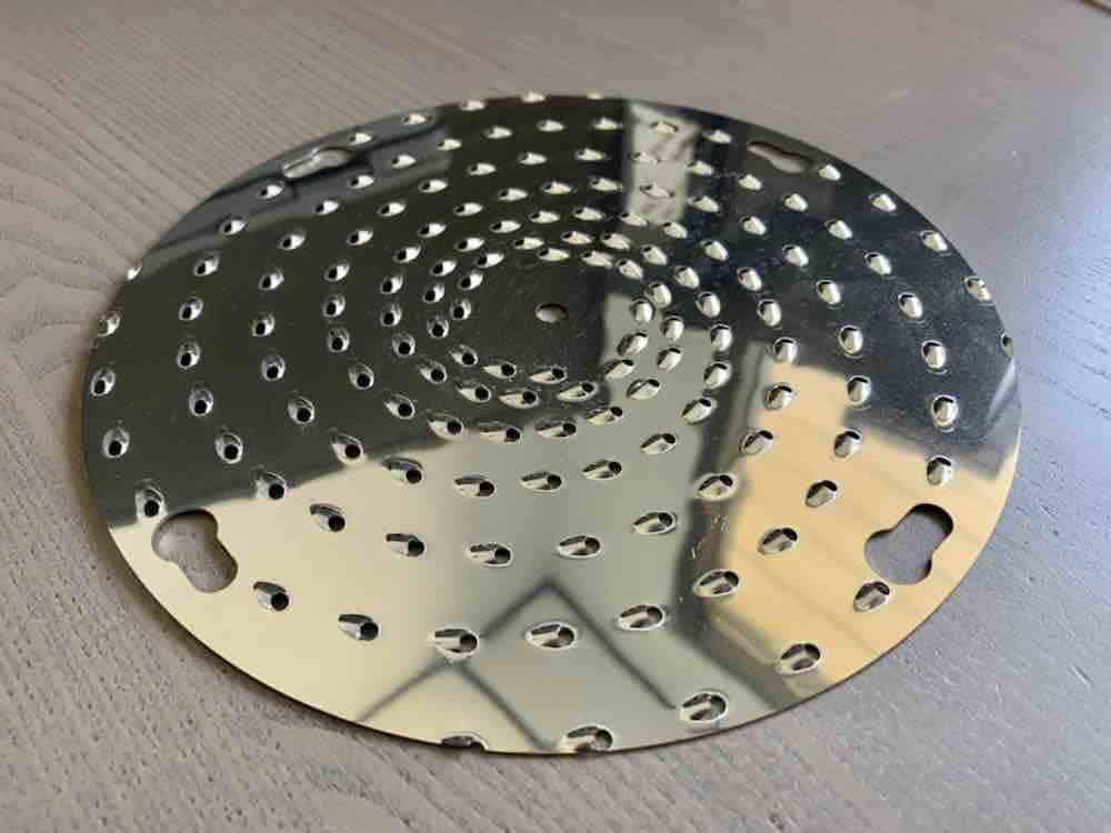 Shredder Blade – 7" x 3/32" Scallop image 0